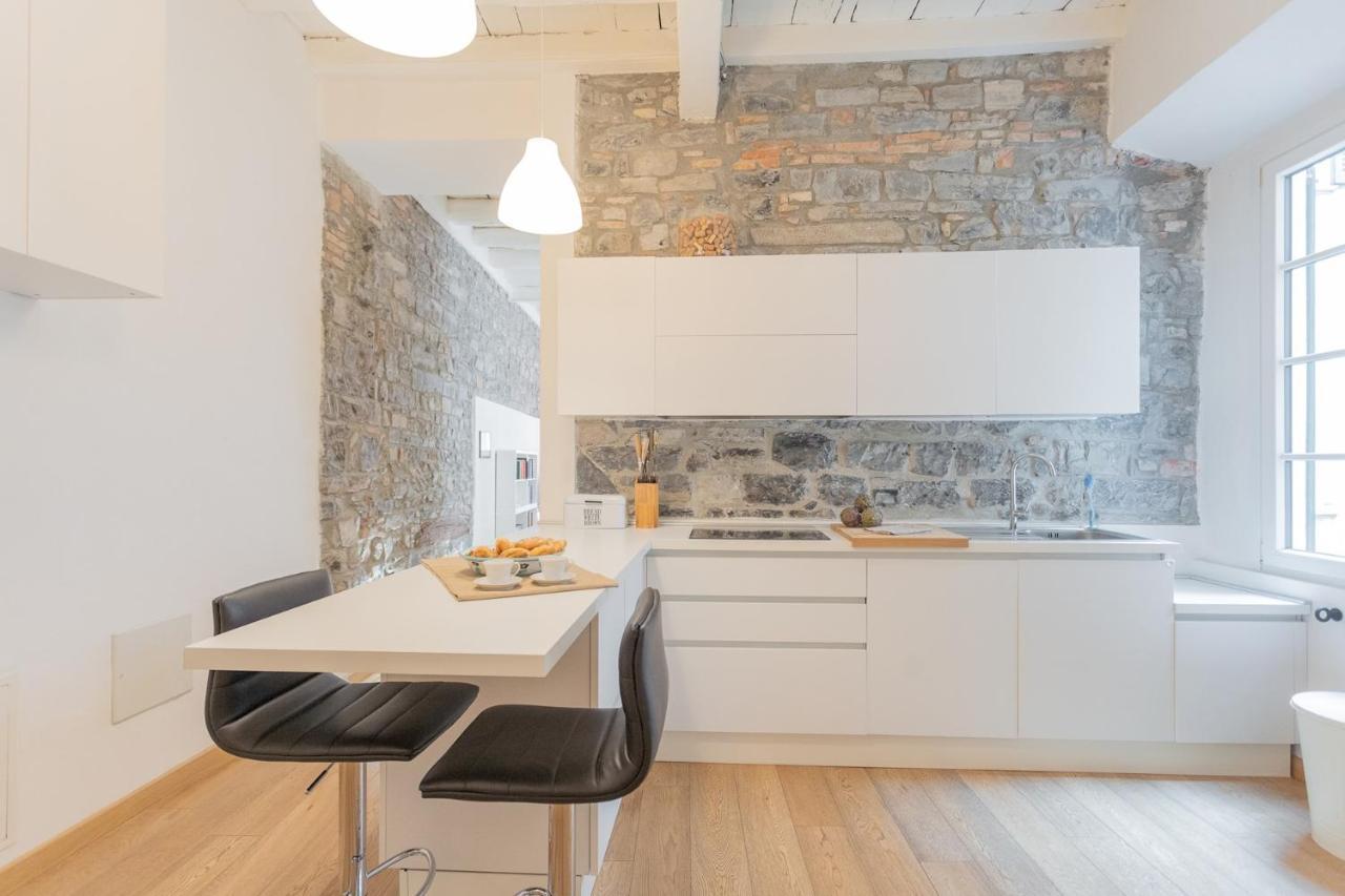 Apartment Wine Not In Centre