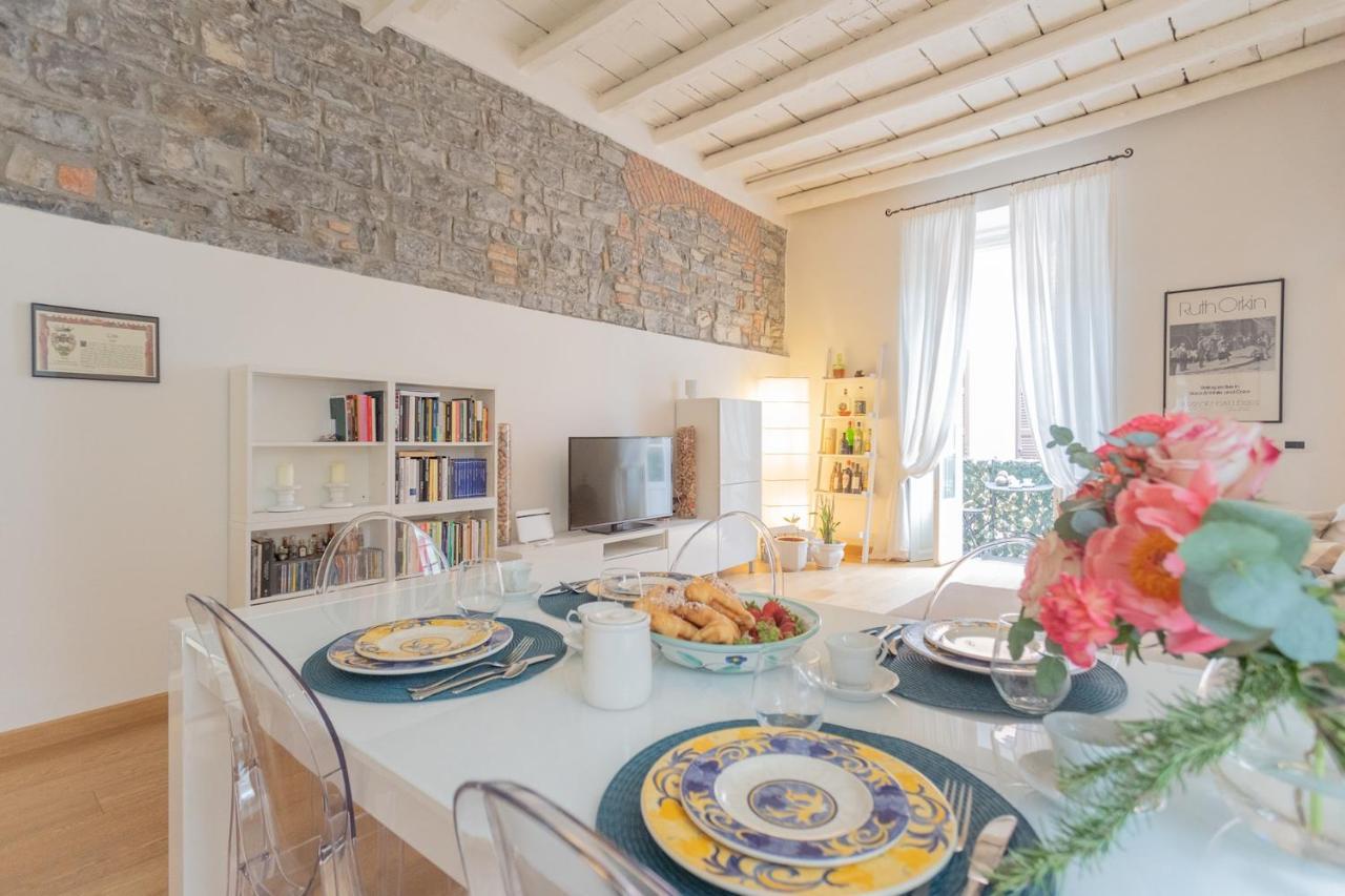 Wine Not In Centre Apartment
