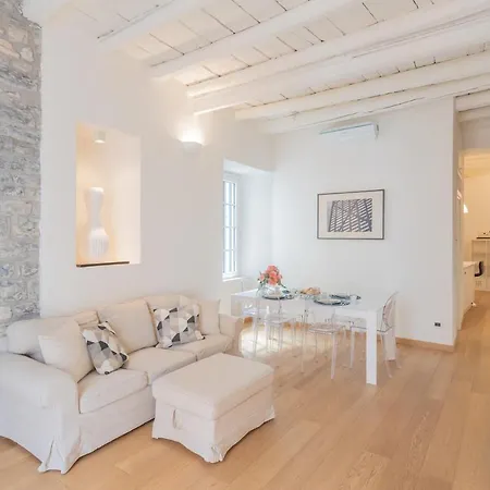 Wine Not Apartment In Como City Centre Exterior photo